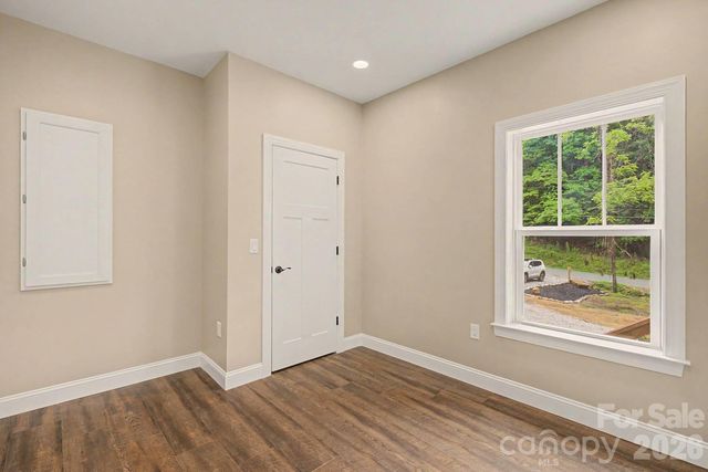 515 Betts Branch Road, Bryson City, NC 28713