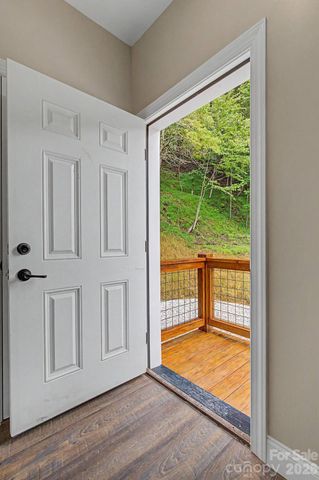 515 Betts Branch Road, Bryson City, NC 28713