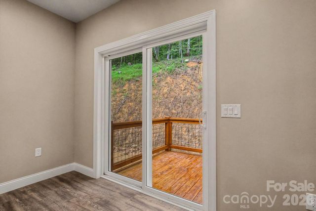 515 Betts Branch Road, Bryson City, NC 28713