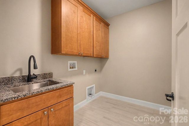 515 Betts Branch Road, Bryson City, NC 28713
