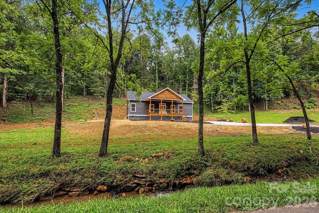 515 Betts Branch Road, Bryson City, NC 28713