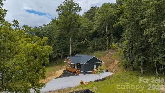515 Betts Branch Road, Bryson City, NC 28713