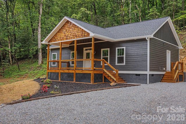 515 Betts Branch Road, Bryson City, NC 28713