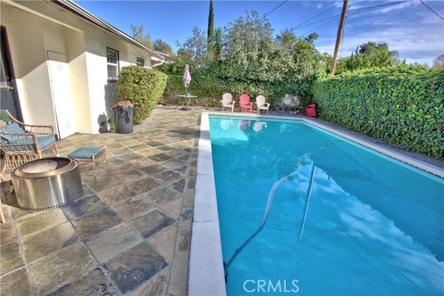 535 Fairmont Drive, San Bernardino, CA 92404