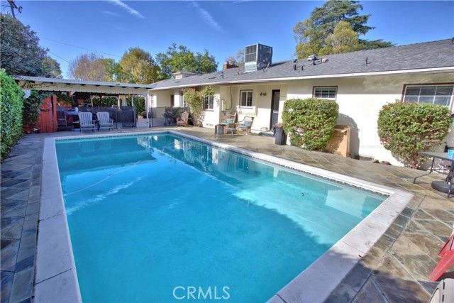 535 Fairmont Drive, San Bernardino, CA 92404