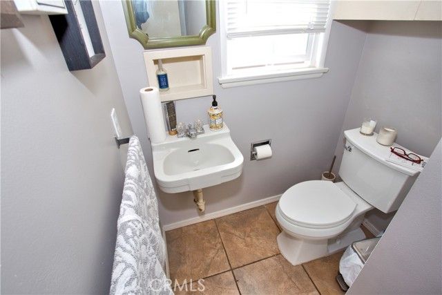 535 Fairmont Drive, San Bernardino, CA 92404