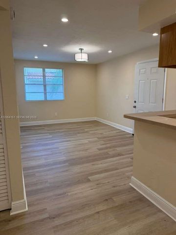1247 SW 46th Avenue 1306, Pompano Beach, FL 33069