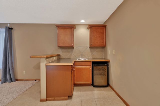 13713 E Whitewood Circle, Wichita, KS 67230