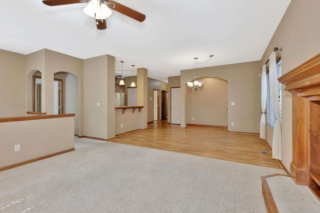 13713 E Whitewood Circle, Wichita, KS 67230