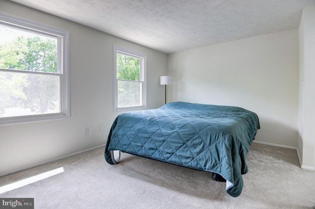 8416 CEDAR FALLS CT, Springfield, VA 22153