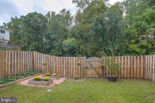 8416 CEDAR FALLS CT, Springfield, VA 22153