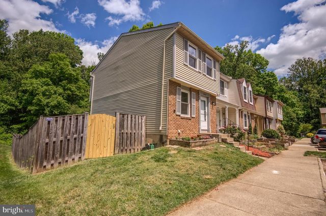 8416 CEDAR FALLS CT, Springfield, VA 22153