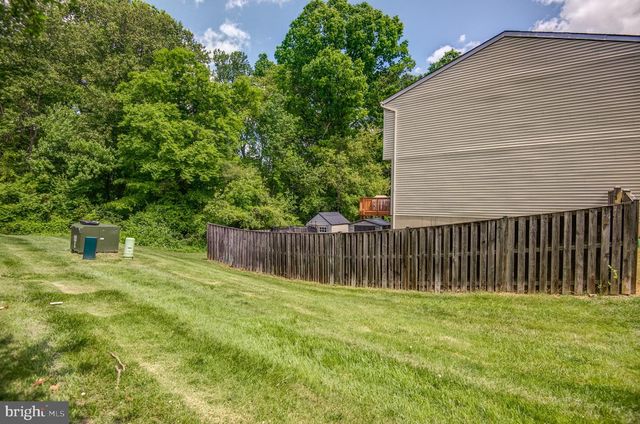 8416 CEDAR FALLS CT, Springfield, VA 22153