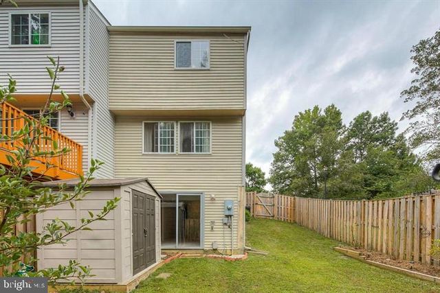 8416 CEDAR FALLS CT, Springfield, VA 22153