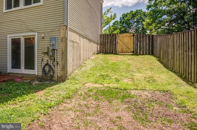 8416 CEDAR FALLS CT, Springfield, VA 22153