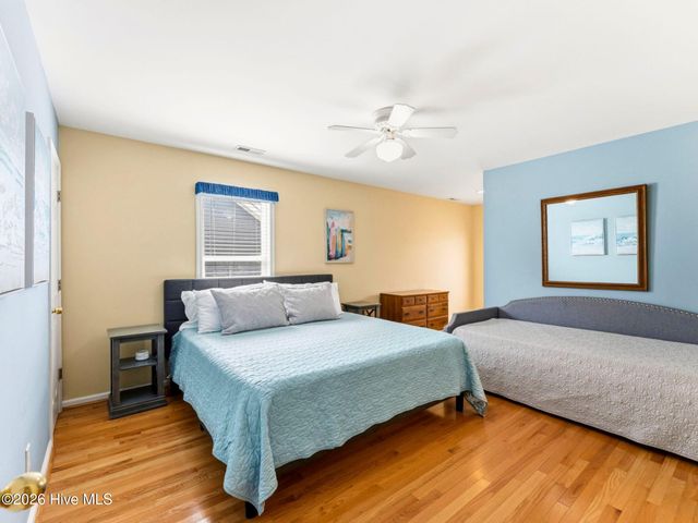 183 W Fourth Street, Ocean Isle Beach, NC 28469