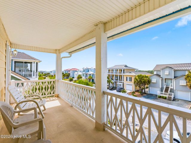 183 W Fourth Street, Ocean Isle Beach, NC 28469