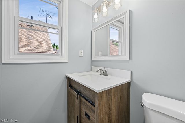 3925 Riverside Avenue, Cleveland, OH 44109
