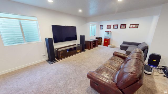 635 S CHAN DR, Grantsville, UT 84029