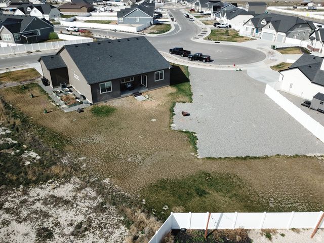 635 S CHAN DR, Grantsville, UT 84029