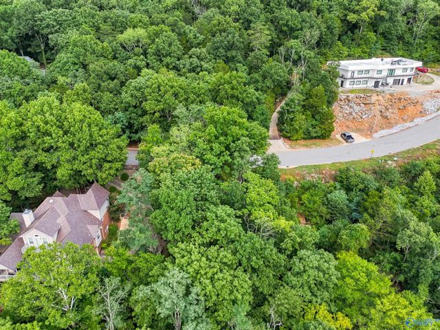 16014 Greentree Trail SE, Huntsville, AL 35803