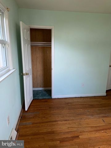 5 CAMBRIDGE AVE, Sicklerville, NJ 08081