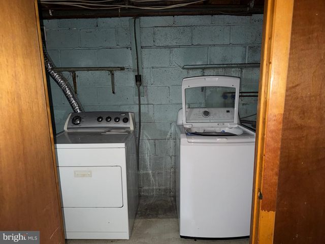 5 CAMBRIDGE AVE, Sicklerville, NJ 08081