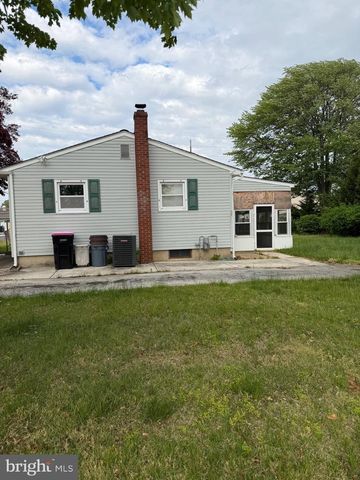 5 CAMBRIDGE AVE, Sicklerville, NJ 08081
