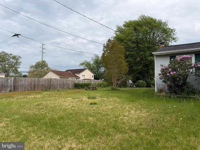 5 CAMBRIDGE AVE, Sicklerville, NJ 08081