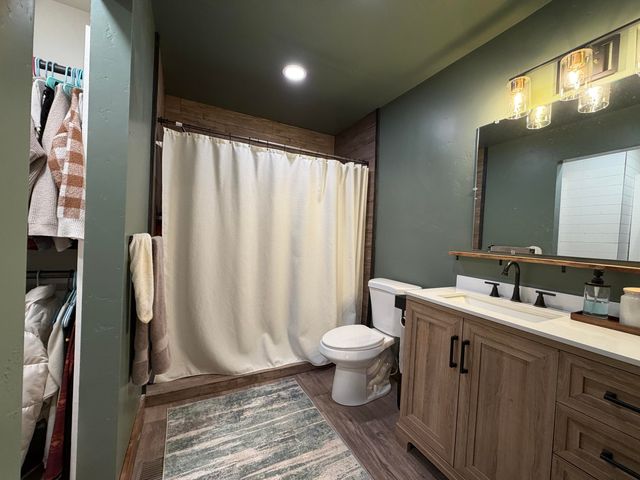 970 Covey Road, Mountain Grove, MO 65711