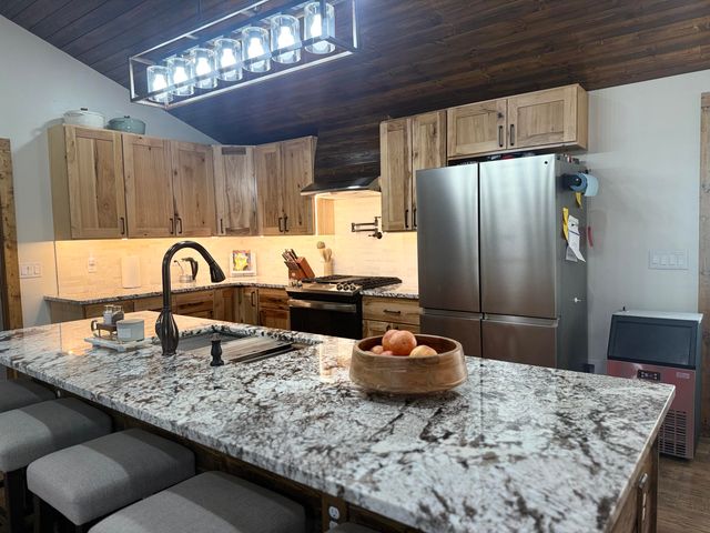 970 Covey Road, Mountain Grove, MO 65711