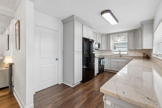 3100 52ND STREET N, St Petersburg, FL 33710