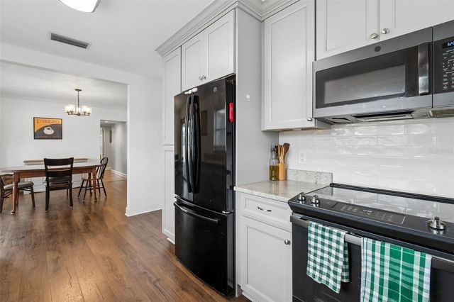 3100 52ND STREET N, St Petersburg, FL 33710