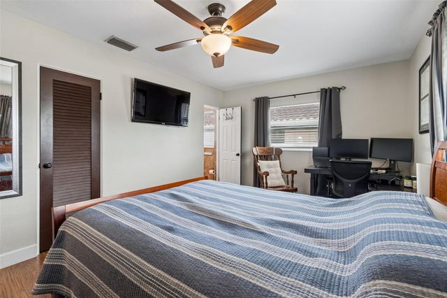 3100 52ND STREET N, St Petersburg, FL 33710