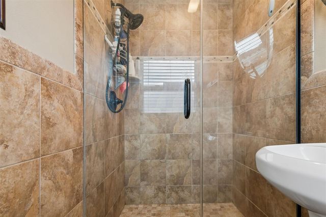 3100 52ND STREET N, St Petersburg, FL 33710