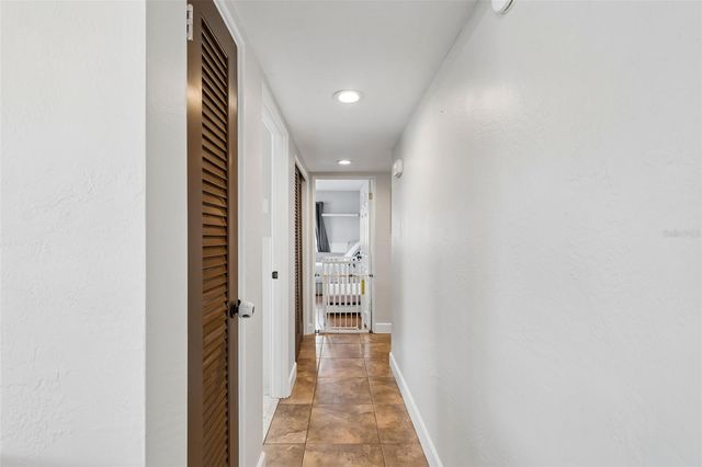 3100 52ND STREET N, St Petersburg, FL 33710