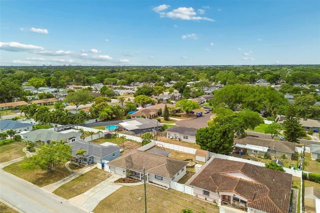 3100 52ND STREET N, St Petersburg, FL 33710