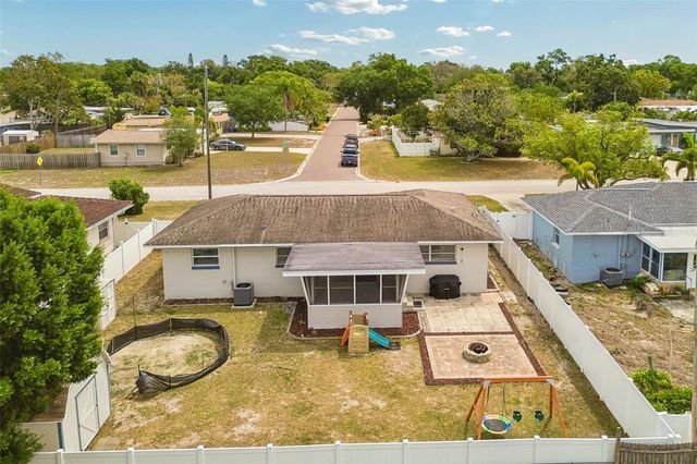 3100 52ND STREET N, St Petersburg, FL 33710