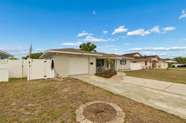 3100 52ND STREET N, St Petersburg, FL 33710