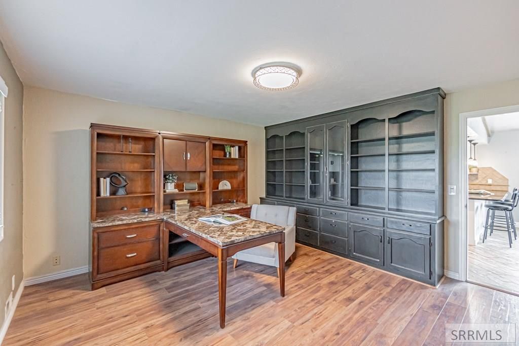 Image 16 of property listing at 839 E 1400 N, Shelley, ID 83274