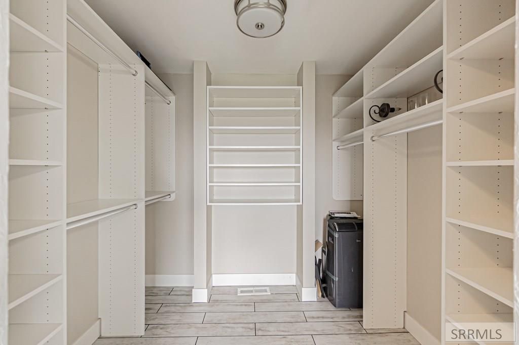 Image 23 of property listing at 839 E 1400 N, Shelley, ID 83274