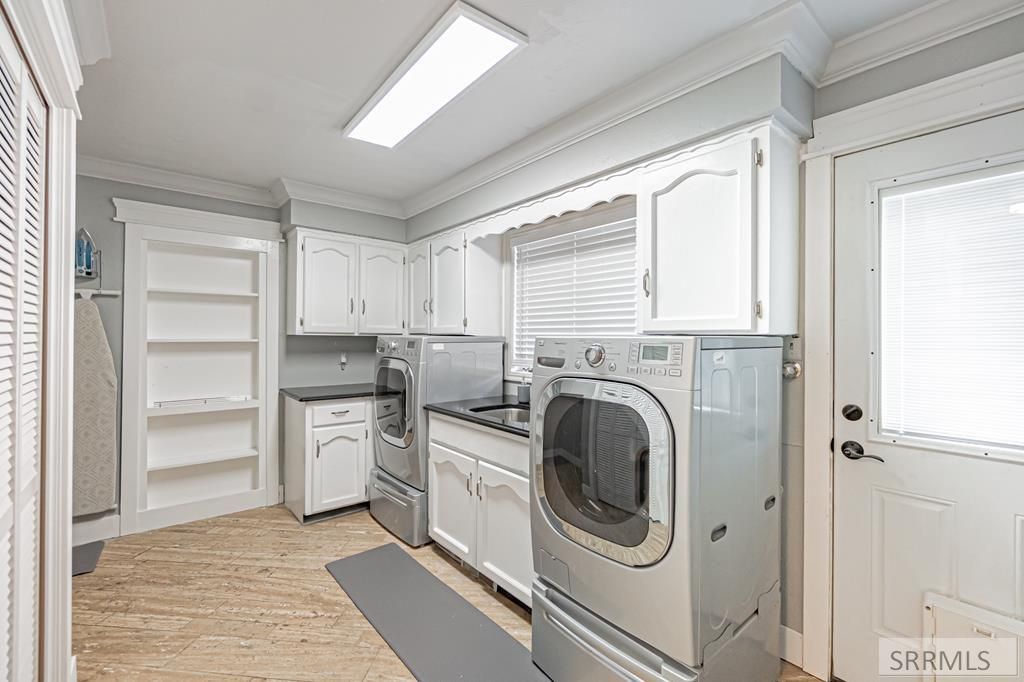 Image 30 of property listing at 839 E 1400 N, Shelley, ID 83274