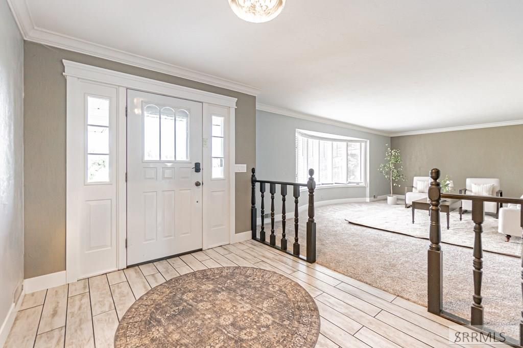 Image 4 of property listing at 839 E 1400 N, Shelley, ID 83274