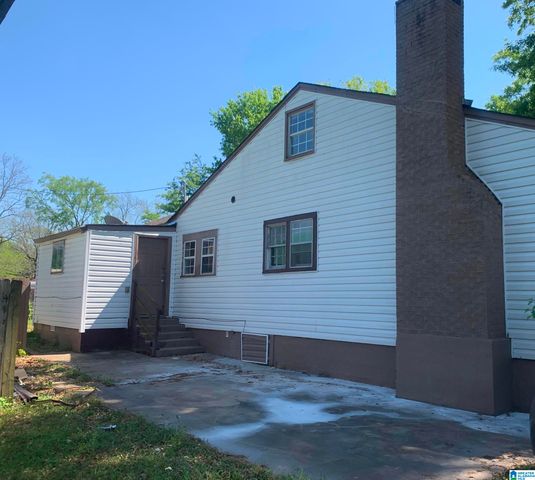 825 DARTMOUTH AVENUE, Bessemer, AL 35020