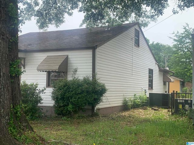 825 DARTMOUTH AVENUE, Bessemer, AL 35020