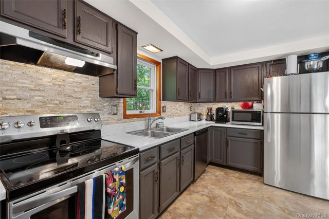 127 Belvedere Road, Beacon, NY 12508