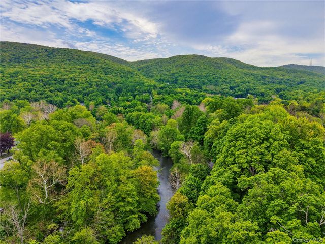 127 Belvedere Road, Beacon, NY 12508