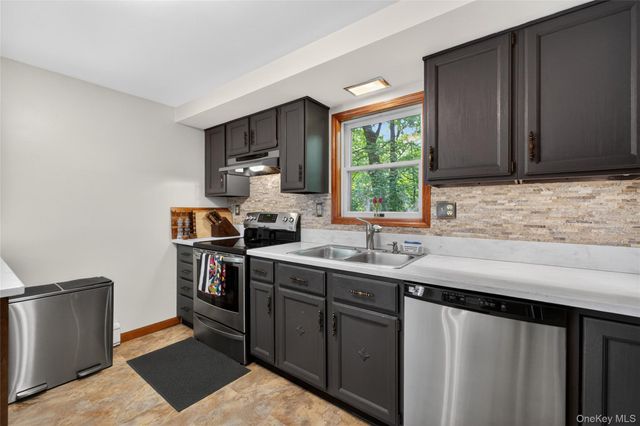 127 Belvedere Road, Beacon, NY 12508