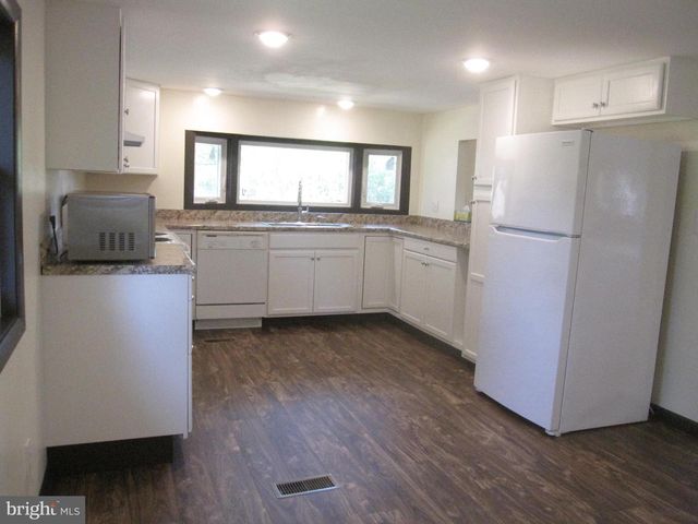 339 GLASTONBURY, Hawk Run, PA 16840