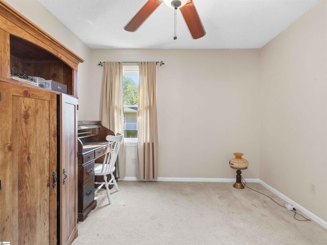 123 Poplar Knoll Drive, Moore, SC 29369